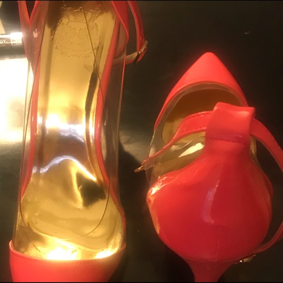 Shoes - Picture 2 of 6